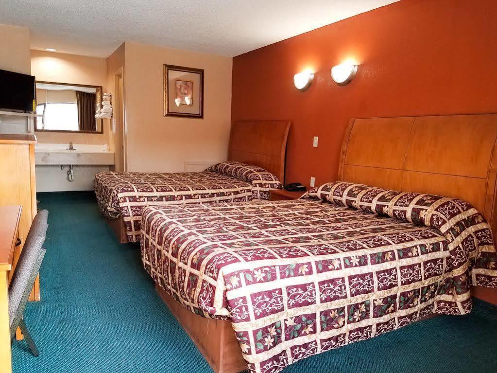 Oyo Hotel Groesbeck المظهر الخارجي الصورة
