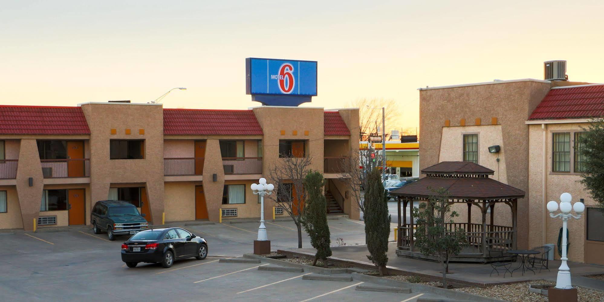 Oyo Hotel Groesbeck المظهر الخارجي الصورة