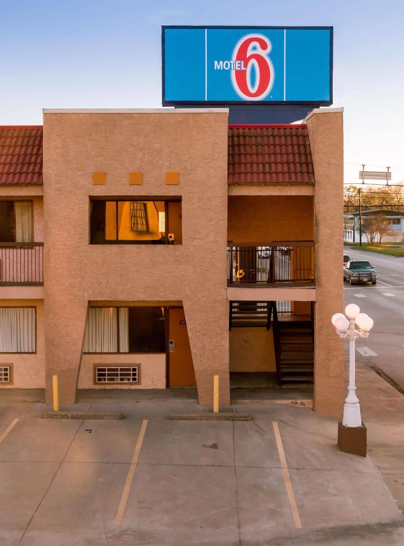 Oyo Hotel Groesbeck المظهر الخارجي الصورة
